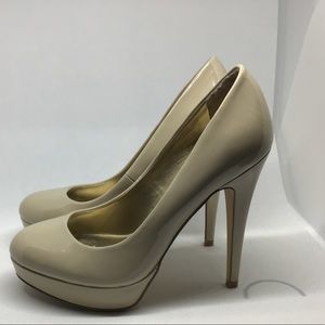 G by Guess “GGWINNA” Beige Patent Leather Pump